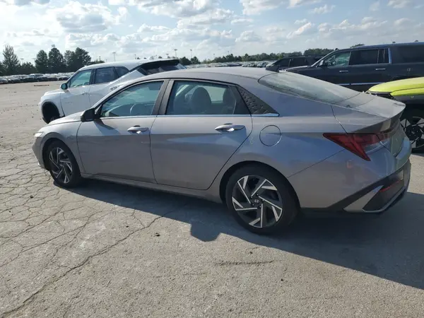 KMHLP4DGXRU654593 2024 HYUNDAI ELANTRA - Image 2