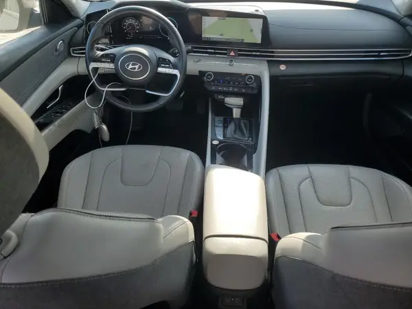 KMHLP4DGXRU654593 2024 HYUNDAI ELANTRA - Image 8