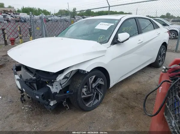 KMHLP4DGXRU664363 2024 HYUNDAI ELANTRA - Image 2