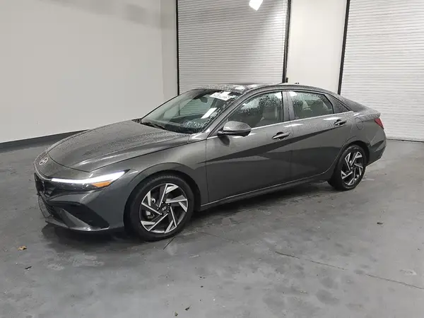KMHLP4DGXRU677114 2024 HYUNDAI ELANTRA - Image 1