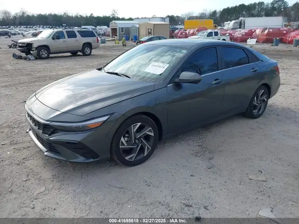 KMHLP4DGXRU730393 2024 HYUNDAI ELANTRA - Image 2