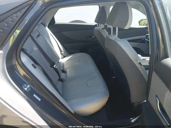 KMHLP4DGXRU814181 2024 HYUNDAI ELANTRA - Image 8
