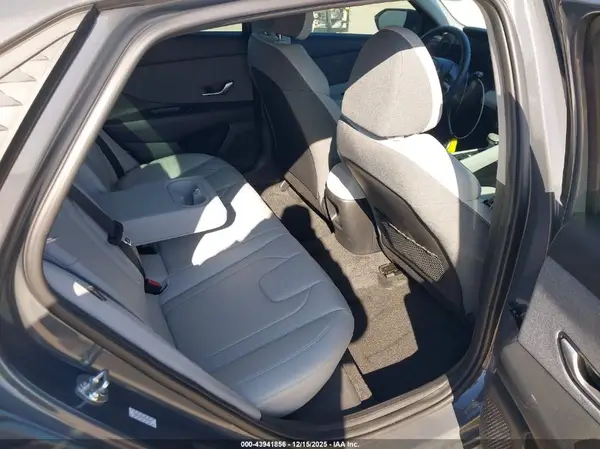 KMHLP4DGXRU819557 2024 HYUNDAI ELANTRA - Image 8