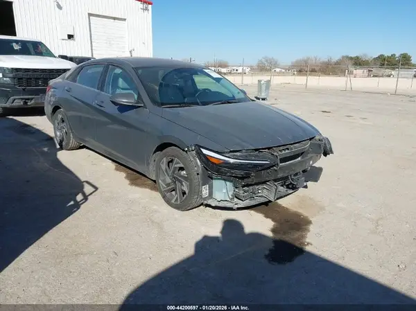 KMHLP4DGXRU831420 2024 HYUNDAI ELANTRA - Image 1