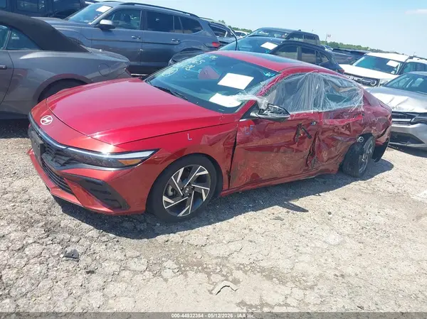 KMHLP4DGXRU837055 2024 HYUNDAI ELANTRA - Image 2