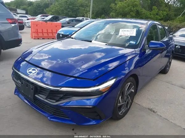 KMHLP4DGXRU840036 2024 HYUNDAI ELANTRA - Image 2