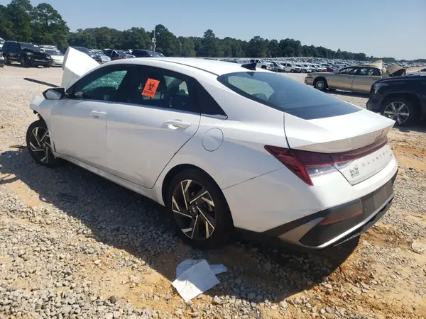 KMHLP4DGXRU841249 2024 HYUNDAI ELANTRA - Image 2