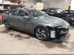 KMHLP4DGXSU056090 2025 HYUNDAI ELANTRA