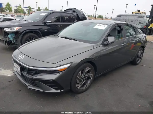 KMHLP4DGXSU863600 2025 HYUNDAI ELANTRA - Image 2