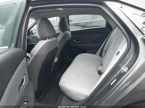 KMHLP4DGXSU863600 2025 HYUNDAI ELANTRA - Image 8