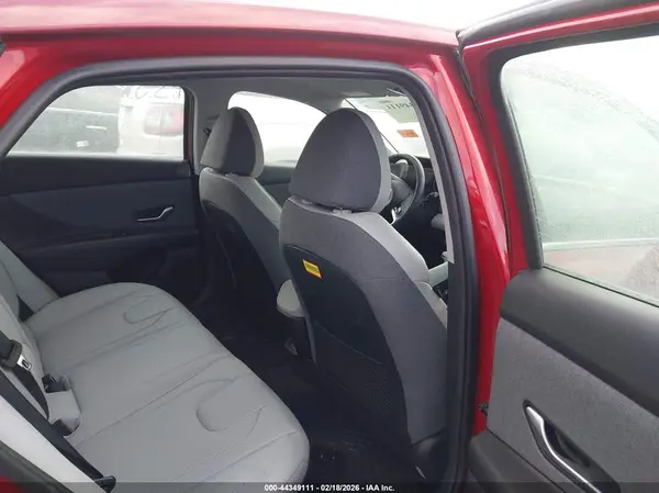 KMHLP4DGXSU868943 2025 HYUNDAI ELANTRA - Image 8