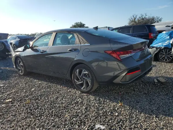 KMHLP4DGXSU903433 2025 HYUNDAI ELANTRA - Image 2