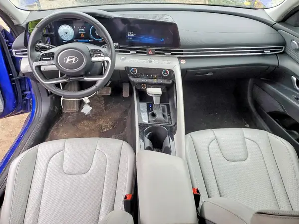 KMHLP4DGXSU903609 2025 HYUNDAI ELANTRA - Image 8