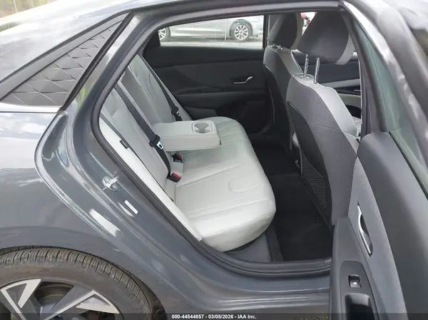 KMHLP4DGXSU909927 2025 HYUNDAI ELANTRA - Image 8