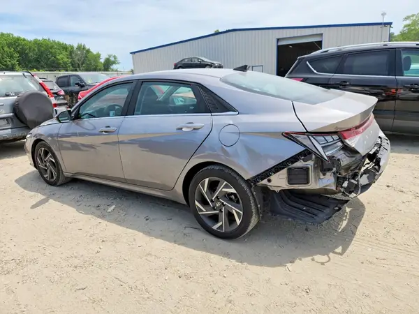 KMHLP4DGXSU931152 2025 HYUNDAI ELANTRA - Image 2