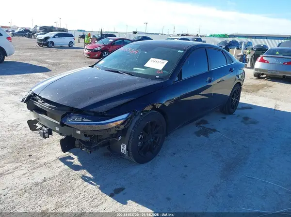 KMHLP4DGXSU992579 2025 HYUNDAI ELANTRA - Image 2