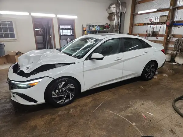 KMHLP4DGXSU995417 2025 HYUNDAI ELANTRA - Image 1