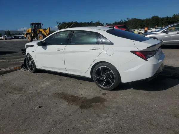 KMHLR4AF0MU179809 2021 HYUNDAI ELANTRA - Image 2