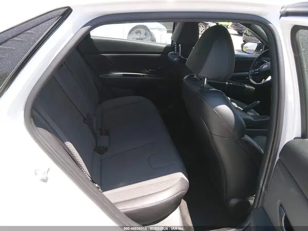 KMHLR4AF0NU215242 2022 HYUNDAI ELANTRA - Image 8
