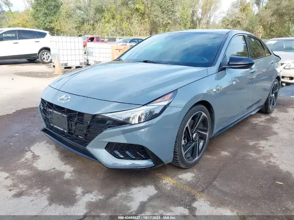 KMHLR4AF0NU359325 2022 HYUNDAI ELANTRA - Image 2