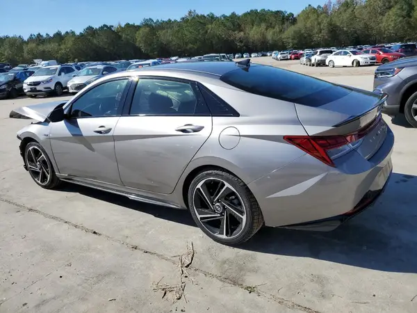 KMHLR4AF0PU490189 2023 HYUNDAI ELANTRA - Image 2