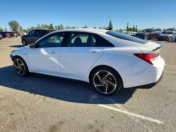 KMHLR4AF0PU611125 2023 HYUNDAI ELANTRA - Image 2