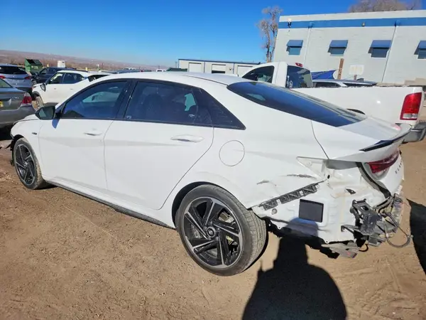 KMHLR4AF0PU622190 2023 HYUNDAI ELANTRA - Image 2