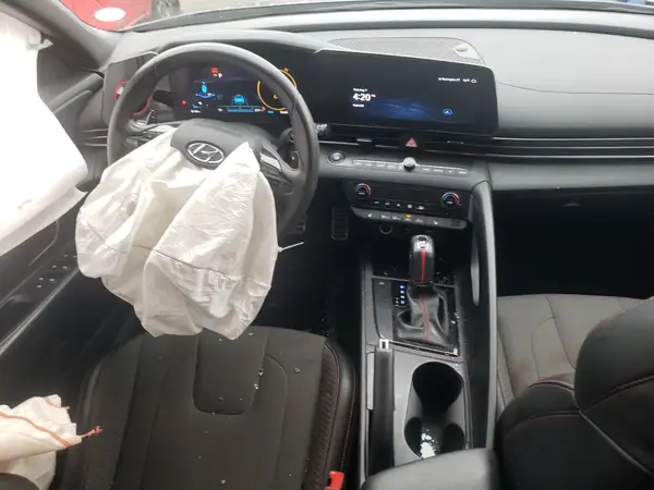 KMHLR4AF1PU433001 2023 HYUNDAI ELANTRA - Image 8