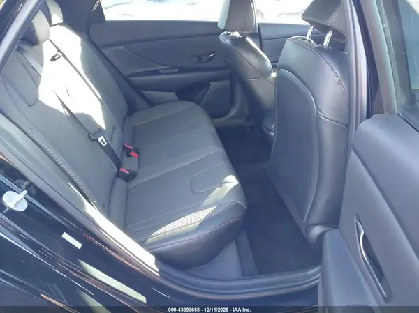 KMHLR4AF1PU575414 2023 HYUNDAI ELANTRA - Image 8