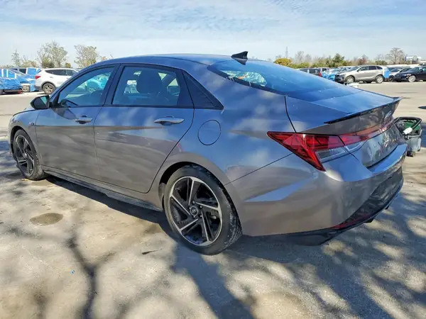 KMHLR4AF1PU579673 2023 HYUNDAI ELANTRA - Image 2