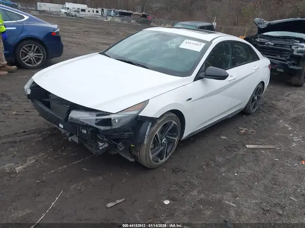 KMHLR4AF1PU627561 2023 HYUNDAI ELANTRA - Image 2