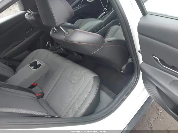 KMHLR4AF1PU627561 2023 HYUNDAI ELANTRA - Image 8