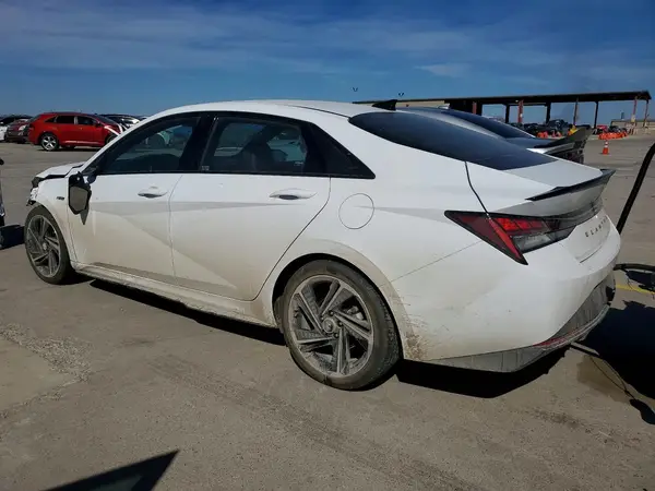 KMHLR4AF2MU146648 2021 HYUNDAI ELANTRA - Image 2
