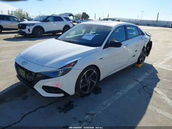 KMHLR4AF2MU147993 2021 HYUNDAI ELANTRA - Image 2
