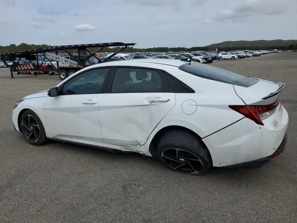 KMHLR4AF2PU400167 2023 HYUNDAI ELANTRA - Image 2