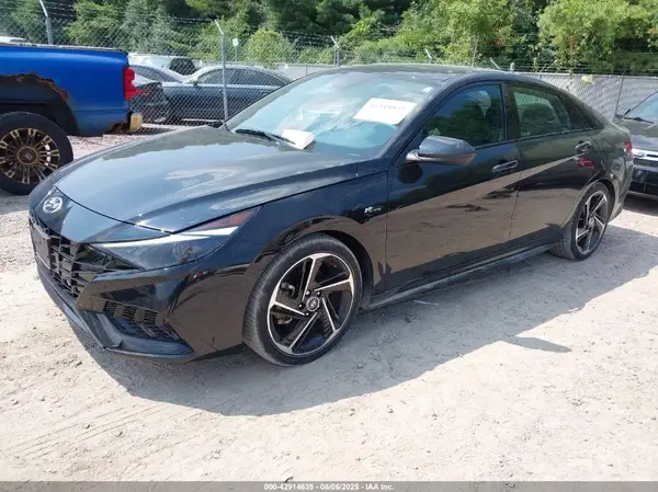KMHLR4AF2PU431418 2023 HYUNDAI ELANTRA - Image 2