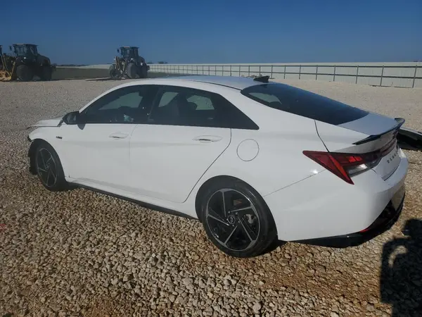 KMHLR4AF2PU436389 2023 HYUNDAI ELANTRA - Image 2