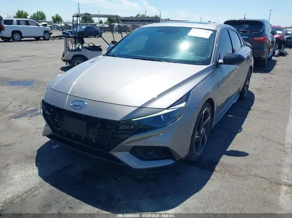 KMHLR4AF2PU521801 2023 HYUNDAI ELANTRA - Image 2