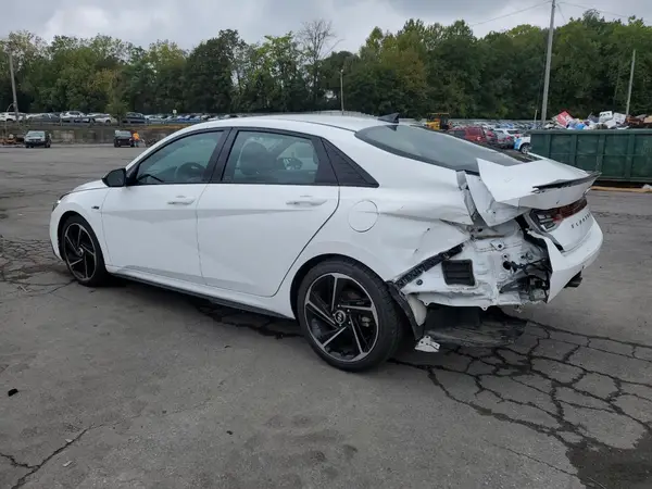 KMHLR4AF2PU528649 2023 HYUNDAI ELANTRA - Image 2