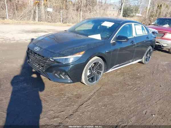 KMHLR4AF2PU618612 2023 HYUNDAI ELANTRA - Image 2