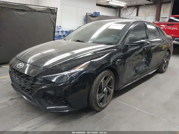 KMHLR4AF2PU679085 2023 HYUNDAI ELANTRA - Image 2