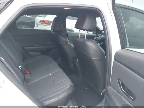 KMHLR4AF3NU267948 2022 HYUNDAI ELANTRA - Image 8