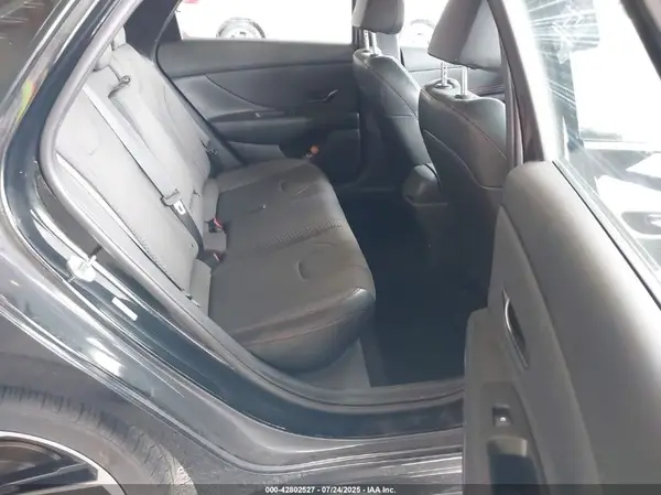 KMHLR4AF3NU369461 2022 HYUNDAI ELANTRA - Image 8