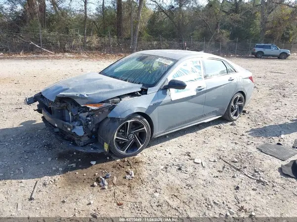 KMHLR4AF3PU417673 2023 HYUNDAI ELANTRA - Image 2