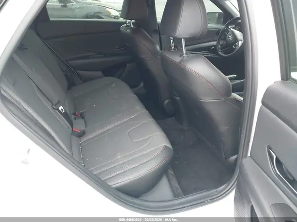 KMHLR4AF4NU233694 2022 HYUNDAI ELANTRA - Image 8