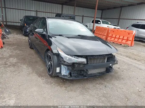 KMHLR4AF4NU267277 2022 HYUNDAI ELANTRA - Image 1