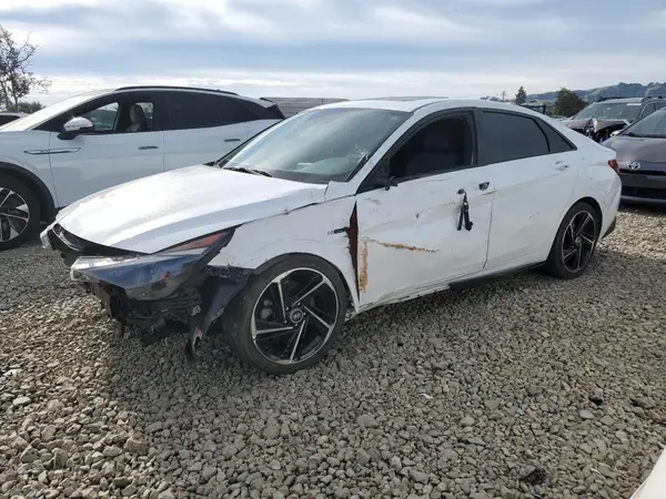 KMHLR4AF4PU430562 2023 HYUNDAI ELANTRA - Image 1