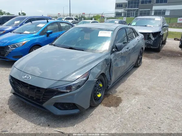 KMHLR4AF4PU437155 2023 HYUNDAI ELANTRA - Image 2
