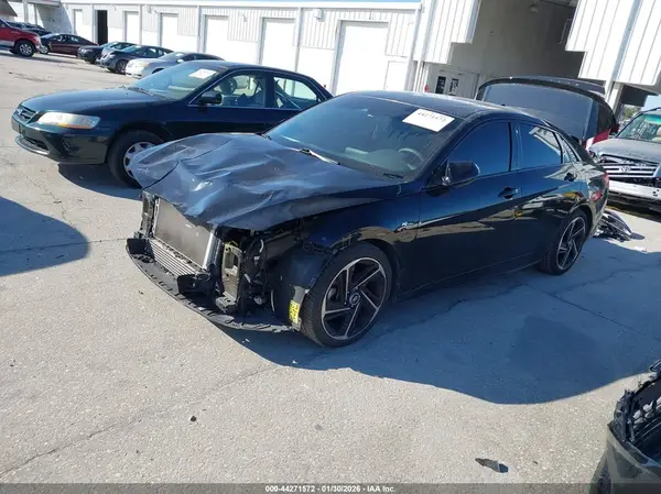 KMHLR4AF4PU514056 2023 HYUNDAI ELANTRA - Image 2
