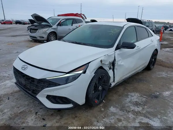 KMHLR4AF5NU227953 2022 HYUNDAI ELANTRA - Image 2